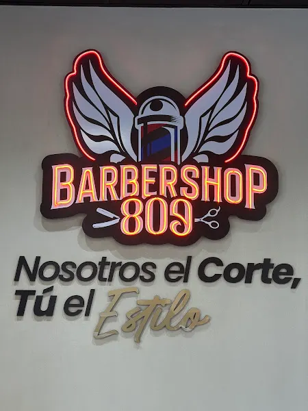 BARBERSHOP 809