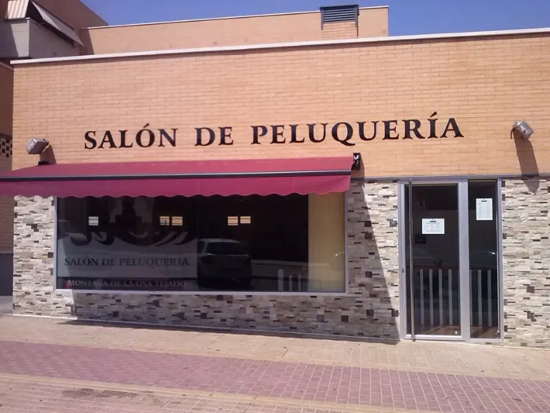 Peluquería Montaña De La Osa Tejado - Peluquería en Cáceres - foto 2