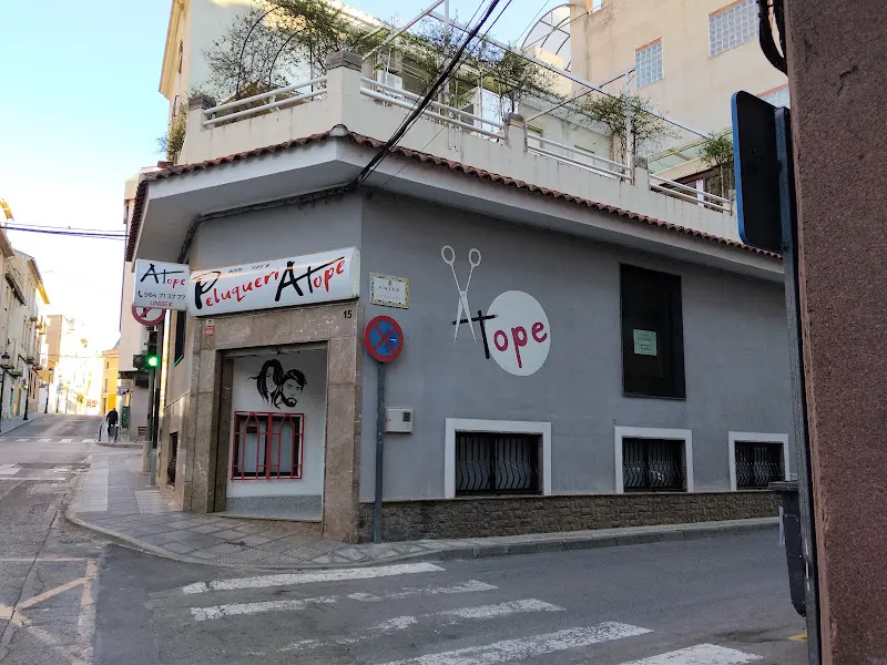 PeluqueriAtope Inma y Rafa - Peluquería en Segorbe - foto 2