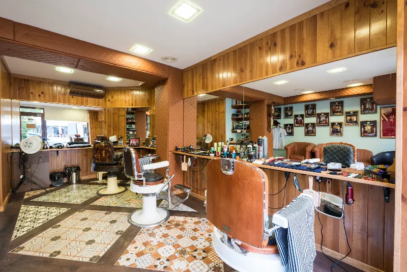 Hair Doctor Barber Shop - Peluquería en Castellón de la Plana - foto 4
