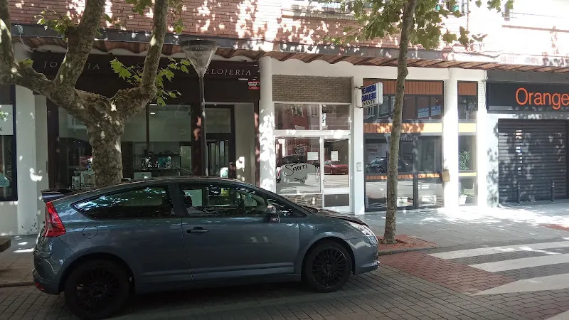 Peluqueria Caballeros Santi - Cabezon de la Sal