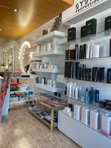 Peluquería Neri - Peluquería en Lloret de Mar