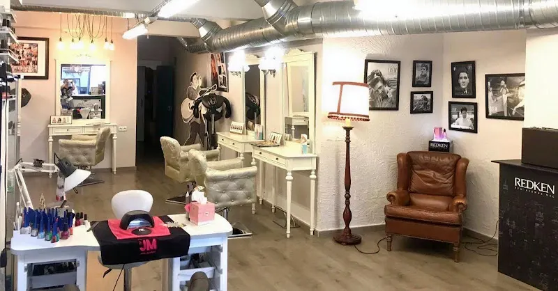 Peluquería Puro Stylo Granada centro