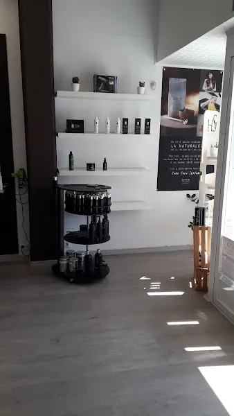 Ely Estilisme - Peluquería en Burriana - foto 2