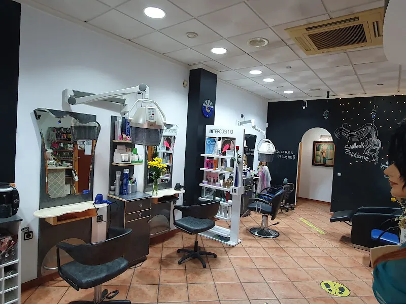 SULOOK ESTILISMO - Peluquería en Castellón de la Plana - foto 2