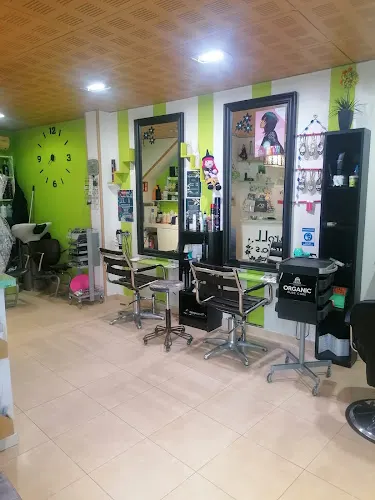 Karoll Estilistas peluquería y Estética Unisex