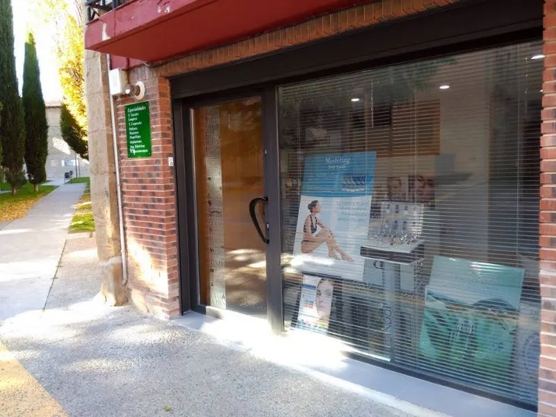 AR | Centro de Estética y Peluquería - Viana