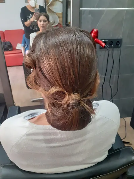 Kristina Peluquería y Estética