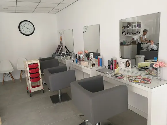 Krismac Peluquería & Barberia - Almería