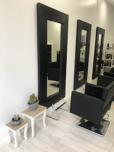 Peluquería Estilista Montse Navarro - Cangas de Onis