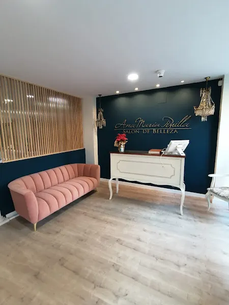 Ana María Pinilla Salón De Belleza - Badajoz