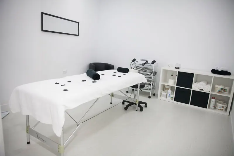 EL SALÓN DE BLANCA - Peluquería en Badalona - foto 3