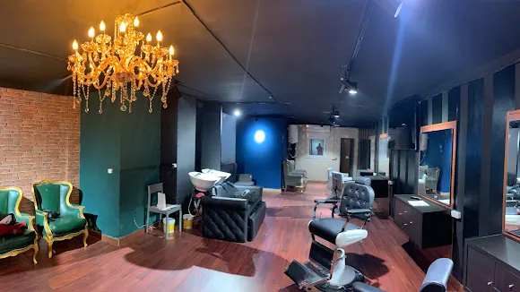 Peluqueria Barberia El Punt