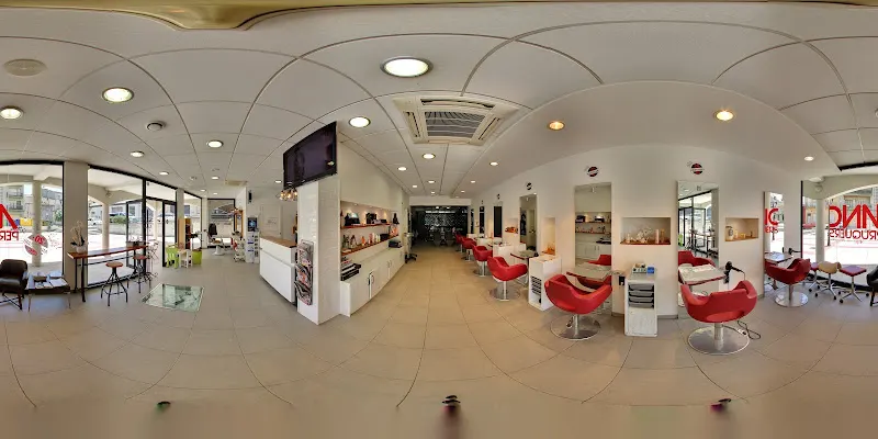 MNC Peluqueros