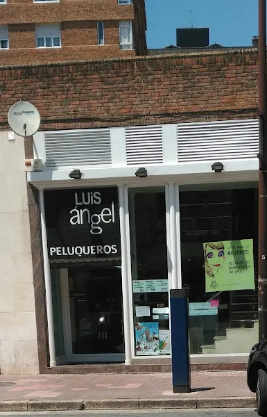 Luis Ángel Pérez, SL Peluqueros