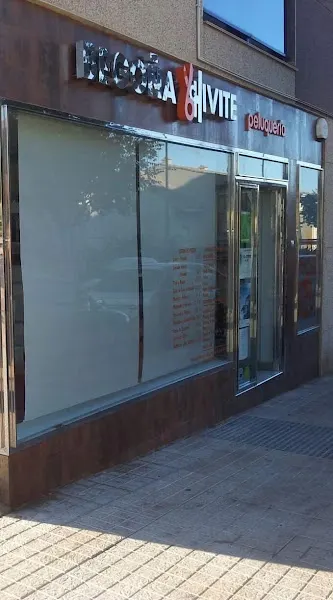 Peluquería Begoña Chivite - Peluquería en Cáceres - foto 2