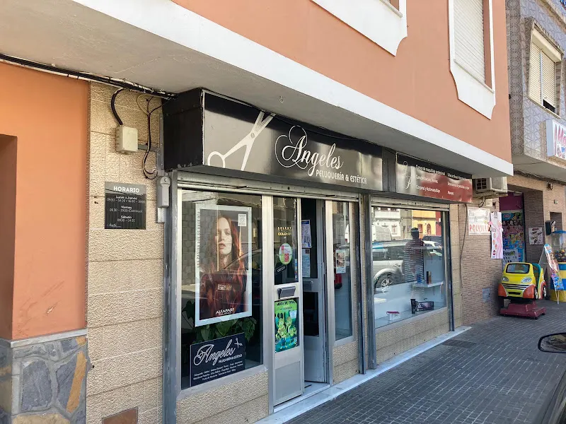 Peluquería y Estética Ángeles
