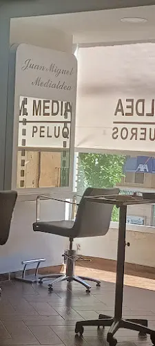 Juan Miguel Medialdea Peluqueros - Guadix