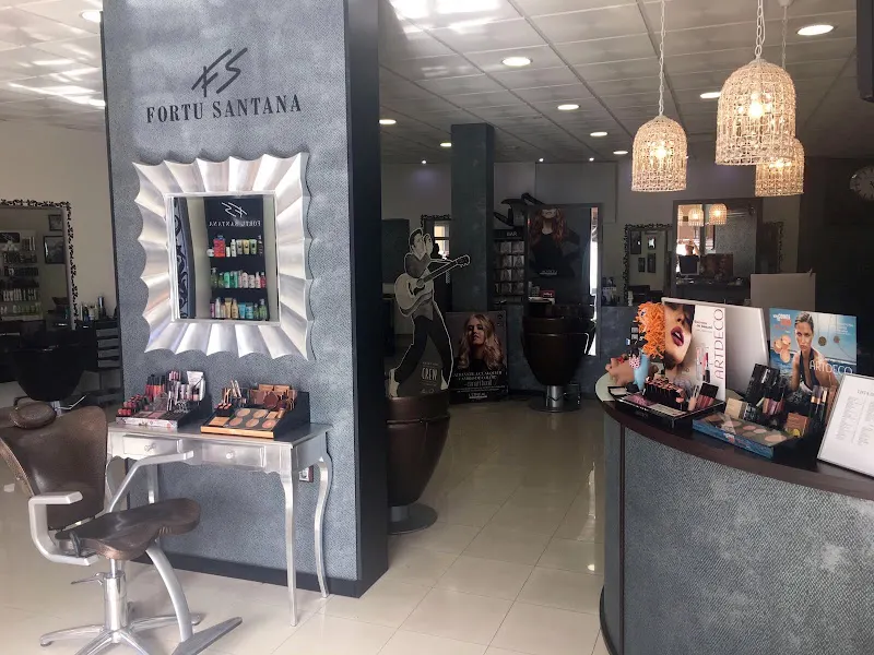 Fortu Santana peluqueria