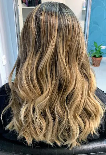 Peluquería y estética C&C