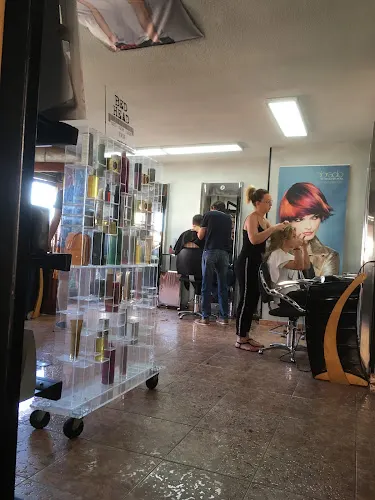 Peluquería Chuchi - Peluquería en Colmenar Viejo