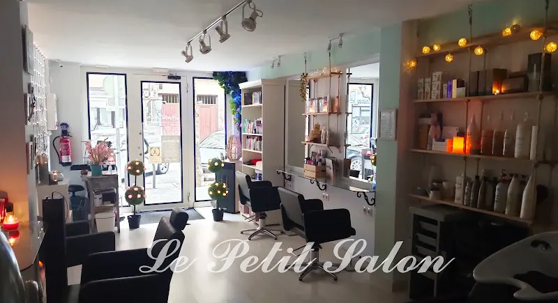 Le Petit Salon