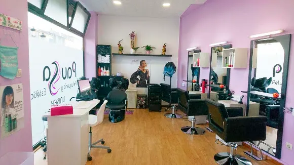 Pausa Peluquería y Estética
