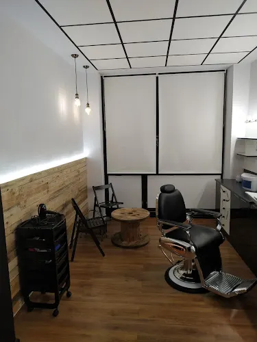 Peluquería De Caballeros La Baragaña