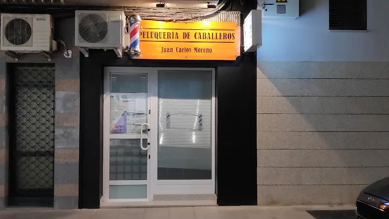Peluquería de Caballeros barbería " JuanCarlos moreno"