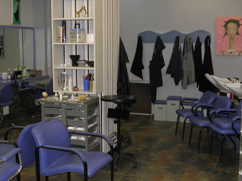 Peluquería Xampú - Sant Adrià de Besòs