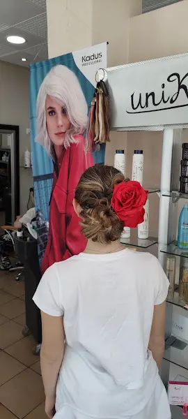 PELUQUERIA UNIKA - Rota