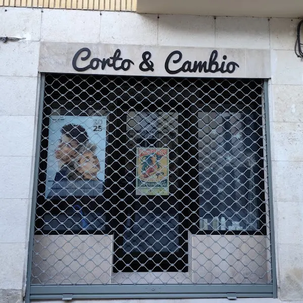 Peluquería Corto & Cambio - Oyon-Oion