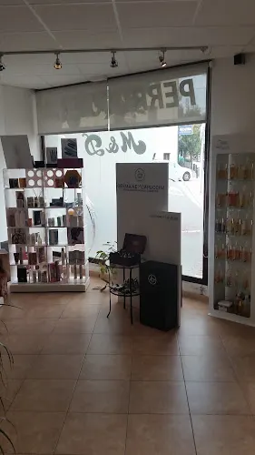 Perruqueria M&D - Figueres