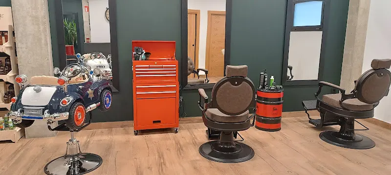 Barbershop Peliños - Barbería en Logroño - foto 2