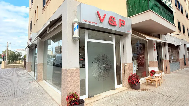 Peluqueria V&P Cala Millor - Peluquería en Manacor - foto 2