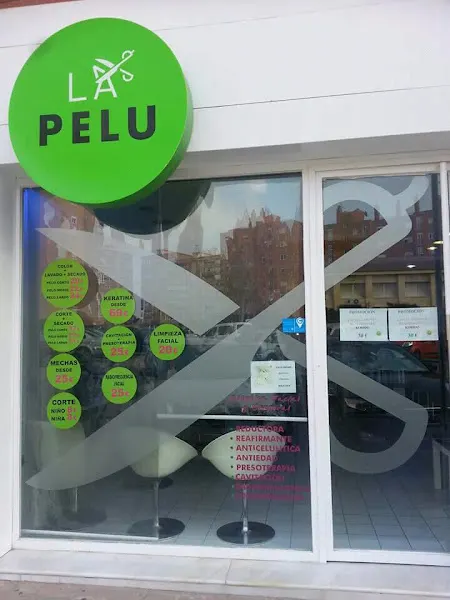 Salón "LA PELU" Peluquería y Estética Unisex - Alicante