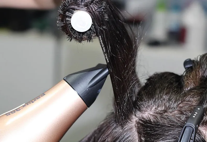 Peluquería Stilo - Peluquería en Val de San Vicente - foto 2