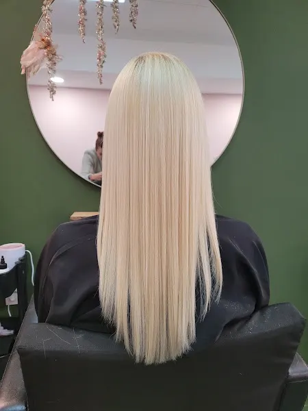 Albina Hairdressing