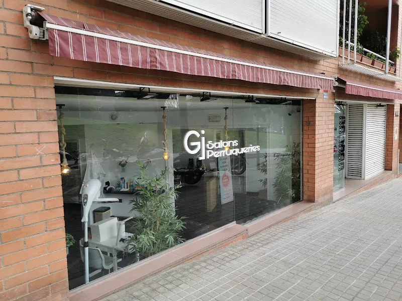 Gj Salones Peluquerías - Peluquería en Barcelona - foto 2