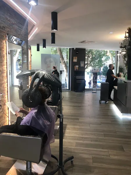 Peluqueria J.J. Guilarte - Granada