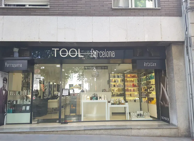 TOOL BARCELONA Peluquería Estética