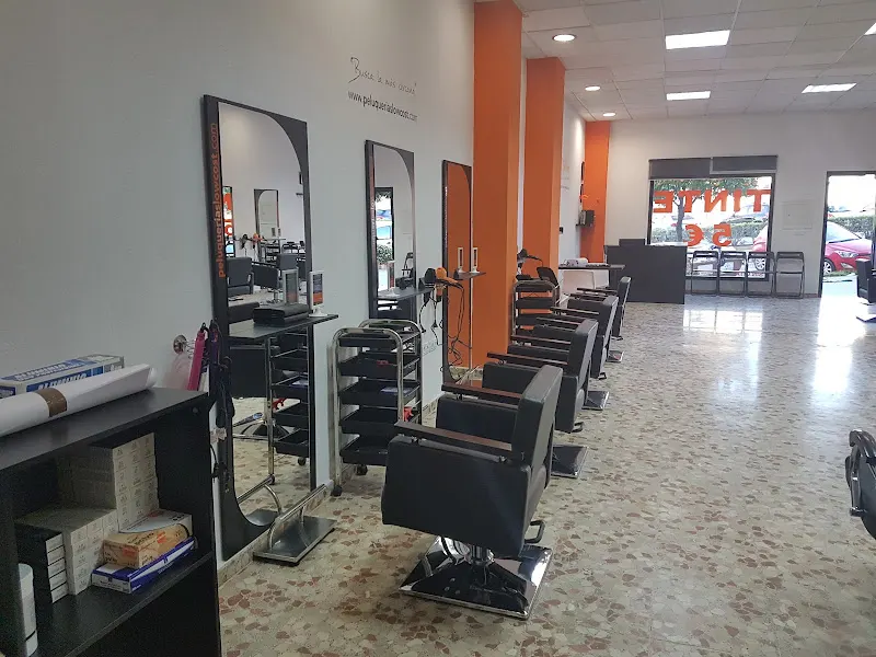 Peluquerías Low Cost - Peluquería en Algeciras - foto 2