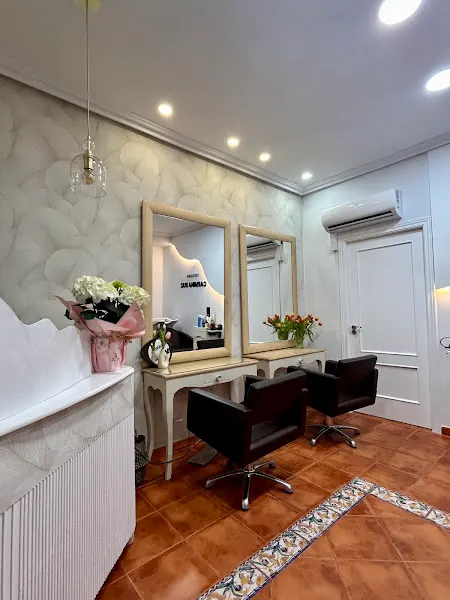 Peluqueria Estética Carmina Ruiz - Peluquería en Baza - foto 2