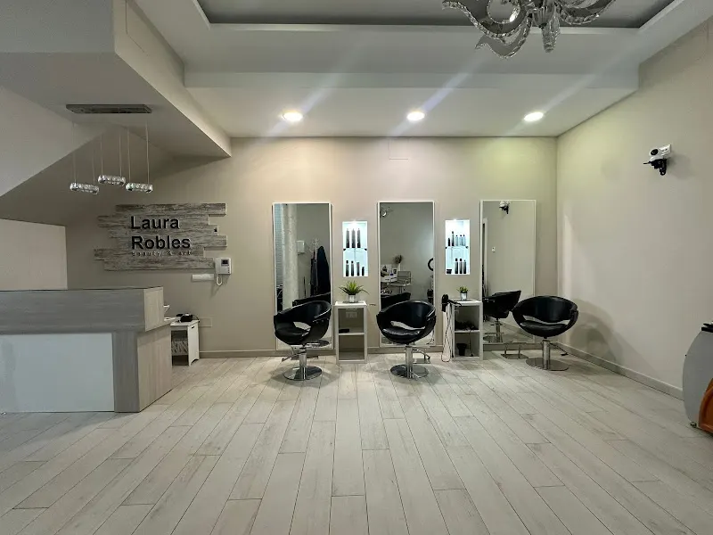 Laura Robles Beauty & Art - Villacarrillo