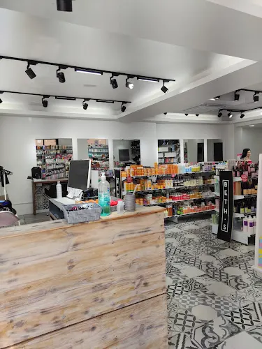 BETH'S Hair Salon & Store · El Prat de Llobregat - El Prat de Llobregat