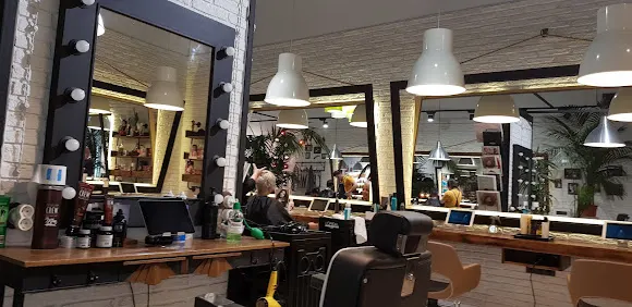Hairsuite Peluquería & Barber Shop CC Nevada Shopping