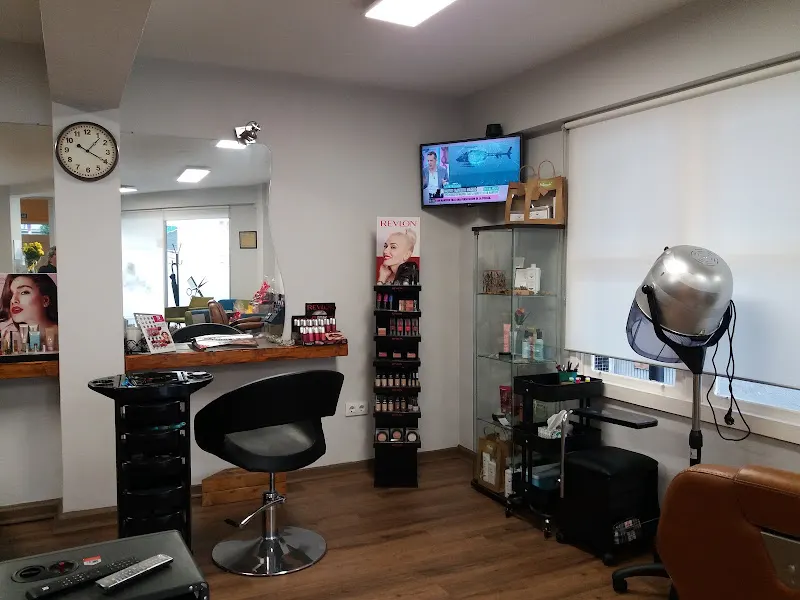 Peluqueria Beatriz 13 - Betanzos