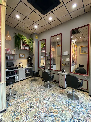 Victoria Milano Peluqueros