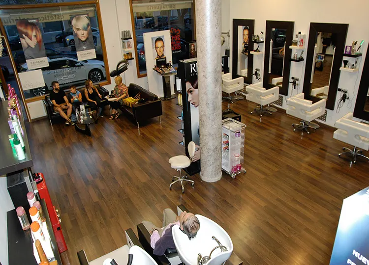 Global Concept Hair - Peluquería en Sabadell - foto 2