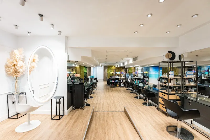 Le Petit Salon - Peluquería Barcelona - C/ Buenos Aires - Peluquería en Barcelona - foto 4
